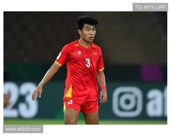 越南U23中卫前十韧带撕裂将手术